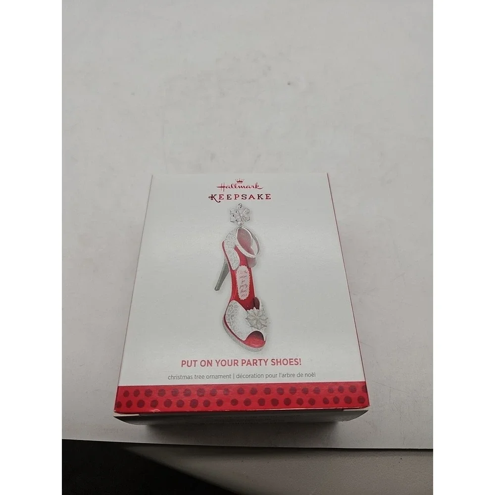 HALLMARK PUT‎ YOUR PARTY SHOES ON 2013 CHRISTMAS KEEPSAKE ORNAMENTS